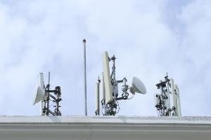 Донэлектрон - Монтаж видеонаблюдения, Сигнализаций, Wi-Fi и локальных сетей - Город Батайск wireless-point-to-point.jpg